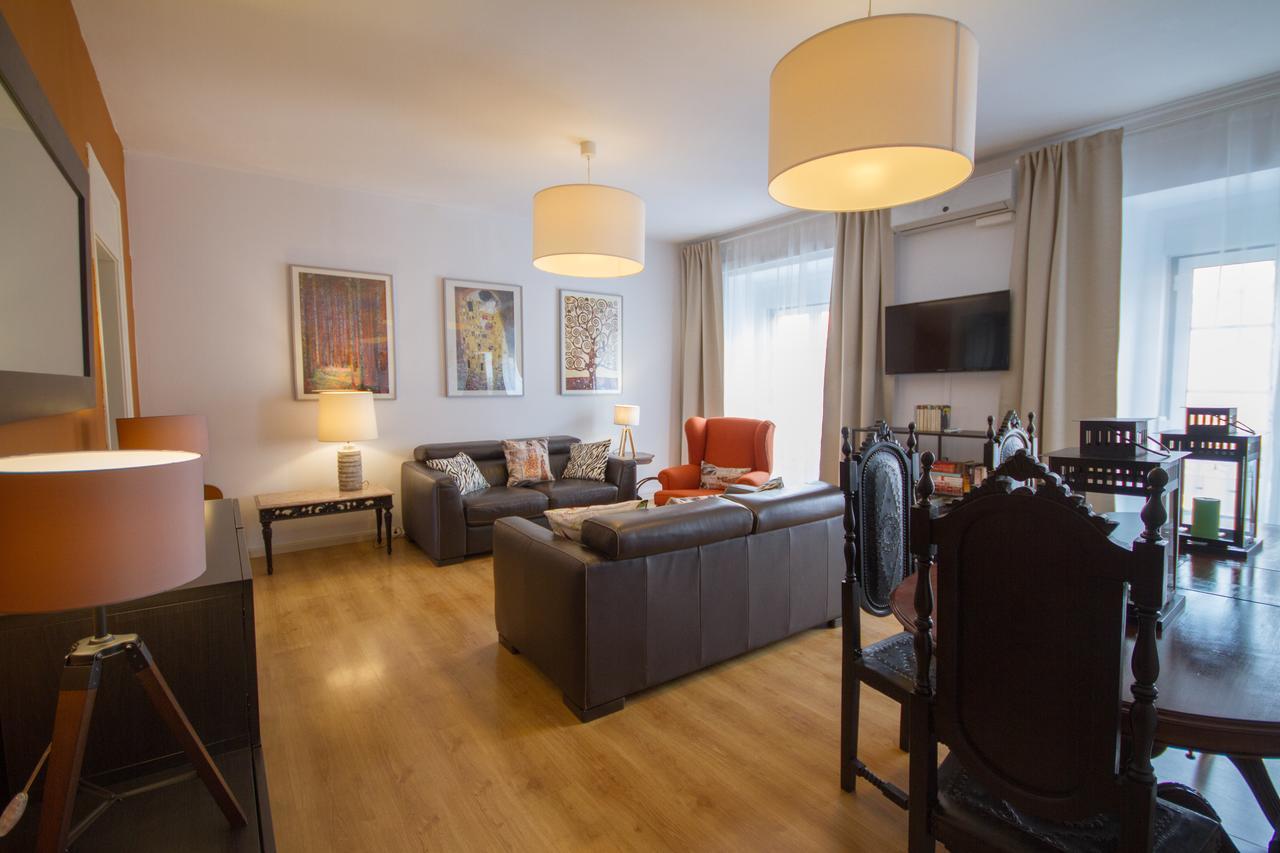 Sweet Lisbon Arts Apartment Bagian luar foto