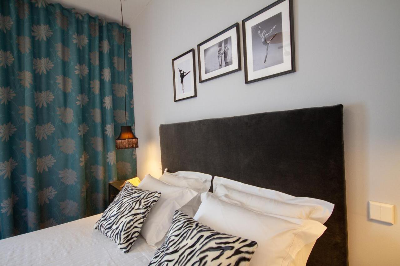 Sweet Lisbon Arts Apartment Bagian luar foto
