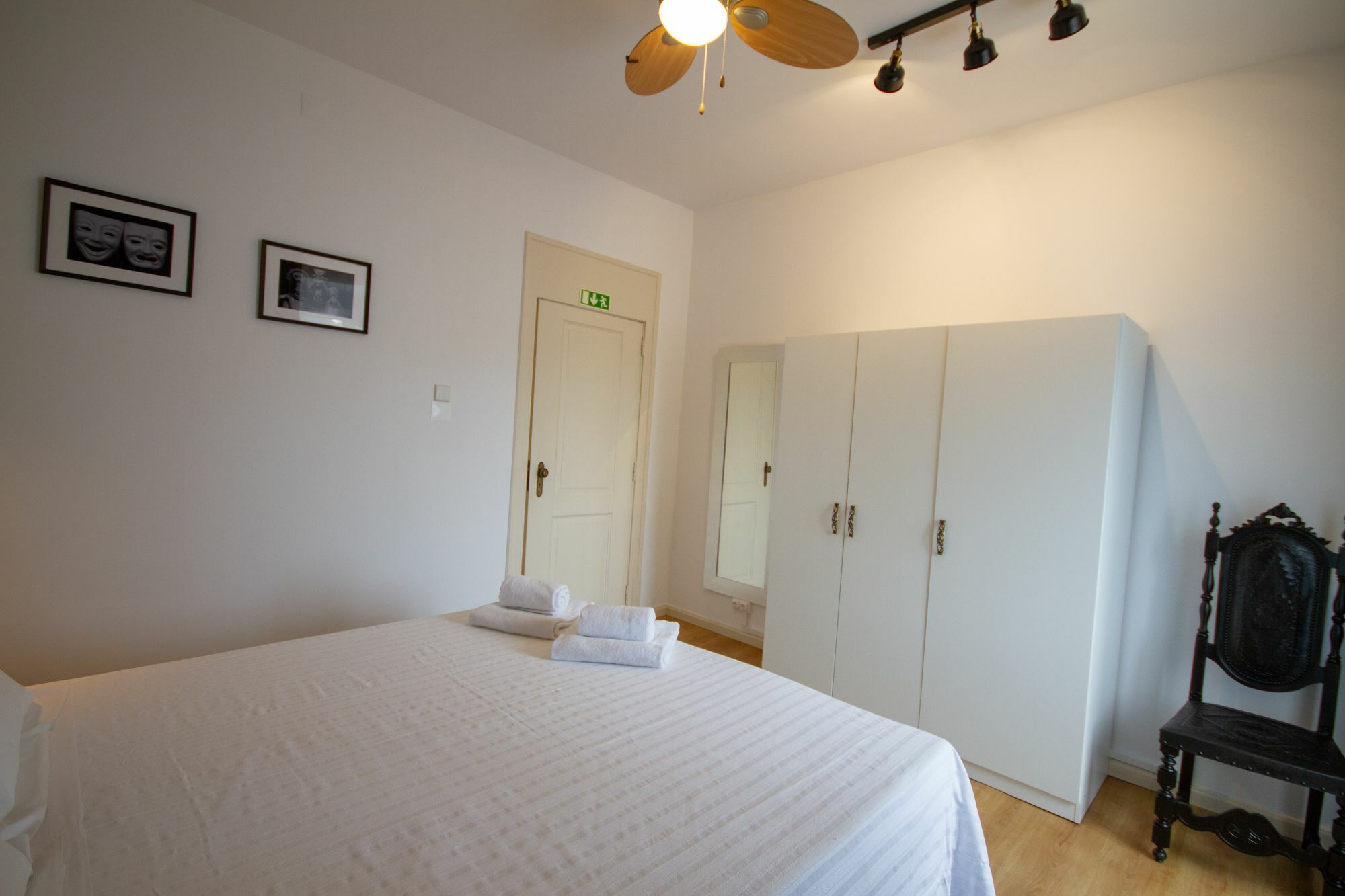 Sweet Lisbon Arts Apartment Bagian luar foto